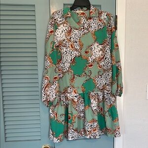 Sunday Green and White Bishop Sleeve Sundress